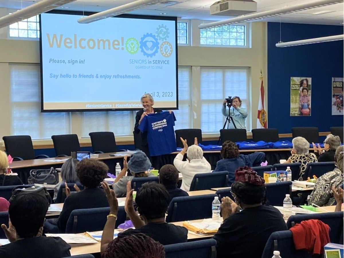 Mayor Jane Castor recognizes Classroom Grandparents volunteers during a Seniors in Service training event, celebrating their impact on student literacy and mentoring in Tampa schools.