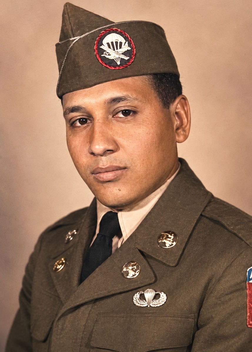 Young military portrait of Saulo during his service years in uniform.